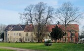 Bild 1 - Großes Gutshaus an der Ostsee - 534.000,00 EUR Kaufpreis, ca.  1.015,00 m² Wohnfläche