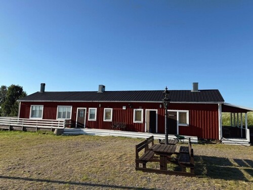 Bild 3 - 14 Zimmer Einfamilienhaus in Skaulo