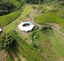 Biobauernhof mit großem Haus in der Cordillera Central - Turrialba