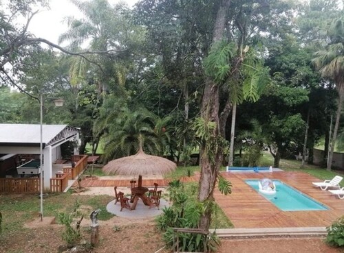 Bild 1 - Einfamilienhaus mit 2800qm Grundstück in Stadtrandlage