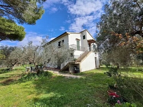 Bild 1 - Schönes Anwesen in Hanglage mit Meerblick Toskana