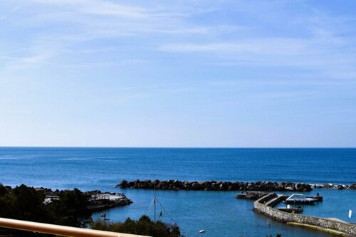 Bild 2 - 2 Zimmer Etagenwohnung zum Kaufen in Quercianella