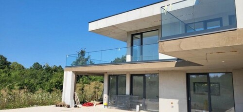 Bild 2 - 5 Zimmer Einfamilienhaus zum Kaufen in Rovinj