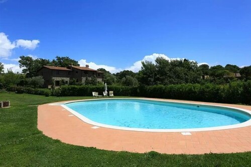 Bild 2 - 5 Zimmer Einfamilienhaus zum Kaufen in scansano