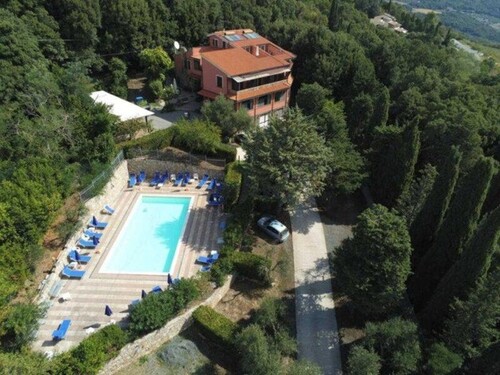 Bild 1 - Hotel mit Pool und 11 Zimmern Toskana