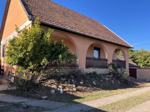 Bild 1 - Im Komitat Bacs-kiskun ein 107m2 Einfamilienhaus