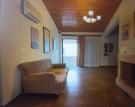 Bild 3 - 9 Zimmer Einfamilienhaus in PALAIA FOKAIA