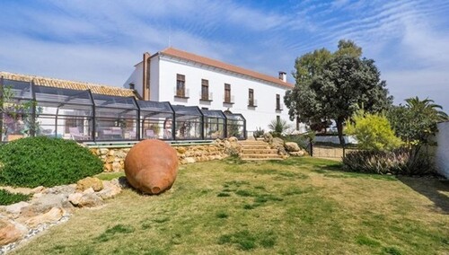 Bild 1 - Andalusien Finca mit Gästezimmern und Reitstall