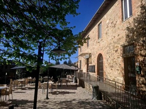 Bild 1 - Restaurant mit Wohnfläche - 990.000,00&nbsp;EUR Kaufpreis, ca.&nbsp; 1.000,00&nbsp;m&sup2;&nbsp;Wohnfl&auml;che