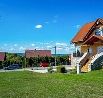Im Komitat Zala ein 205 m2 Haus mit 1252 m32 Grund - Rezi