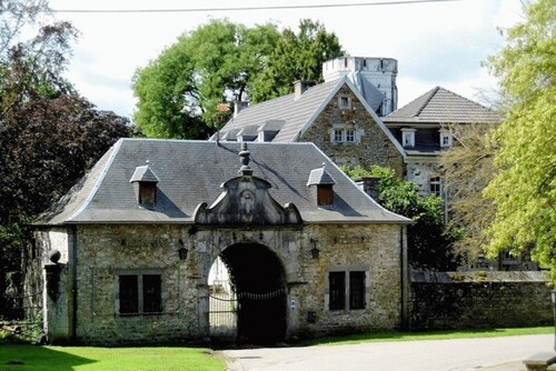 Bild 1 - Wunderschönes saniertes Chateau