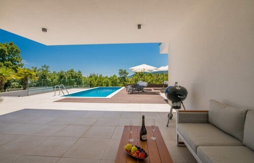 Bild 4 - Einfamilienhaus mit 247,00 m² in Opatija zum Kaufen