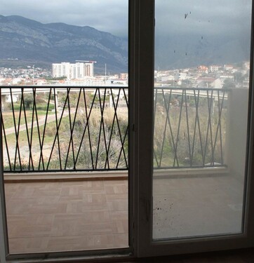 Bild 1 - 2-Zimmer-Wohnung 45m2 Strand 500m In der Stadt Bar