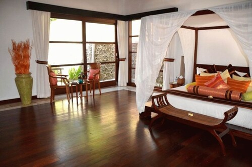 Bild 3 - 5 Zimmer Einfamilienhaus in Lombok Utara