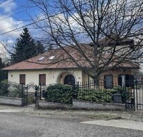 Exklusives Haus im Villenstil bei Budapest - Godollo