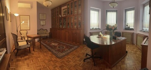 Bild 4 - Einfamilienhaus mit 374,00 m² in Godollo zum Kaufen