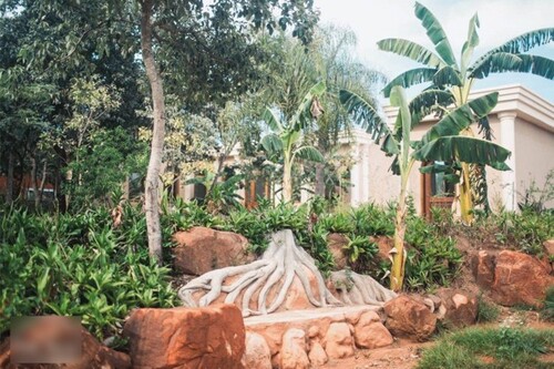 Bild 1 - Stilvolles Traumhaus in bewachter Siedlung in Paraguay