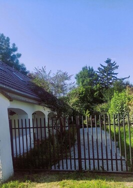 Bild 1 - Romantisches altes Landhaus vollständig renoviert