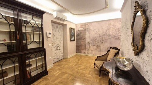 Bild 2 - 7 Zimmer Etagenwohnung zum Kaufen in Brescia