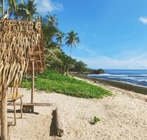 Weisser Sandstrand und sauberes Wasser - Siargao