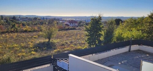 Bild 2 - 1 Zimmer Einfamilienhaus zum Kaufen in Rovinj