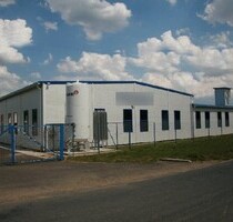 In Ungarn im Komitat Vas eine komplette Mineralwasset Fabrik - Vasszilvágy