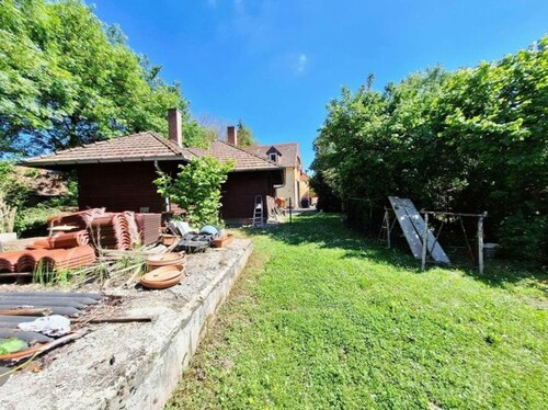 Bild 2 - 7 Zimmer Einfamilienhaus zum Kaufen in Kehidakustány