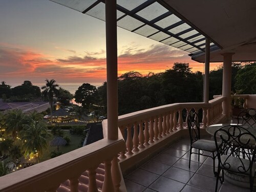 Bild 1 - Wohn und Geschäftshaus auf Costa Rica