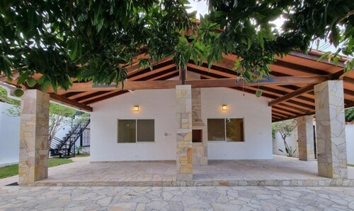 Bild 3 - 2 Zimmer Einfamilienhaus in San Bernardino . Paraguay