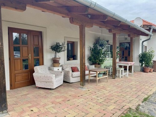 Bild 1 - In Ungarn im Komitat Veszprem 110m2 Haus mit 2840m2 Grund