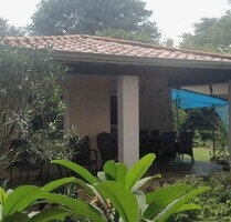 Haus mit Grundstück in Paraguay zu verkaufen - Nueva Colombia