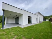 Bild 1 - In Ungarn am Plattensee neugebautes Haus 161m2