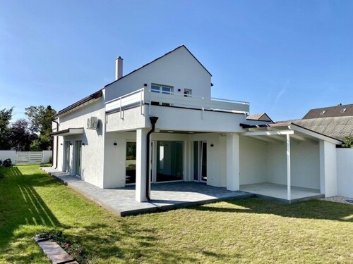 Bild 1 - In Ungarn am Plattense 178m2 Haus