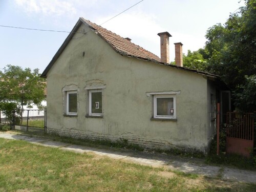 Bild 1 - In Süd-Ungarn ein renovierungsbedürftiges 60 m2 Haus