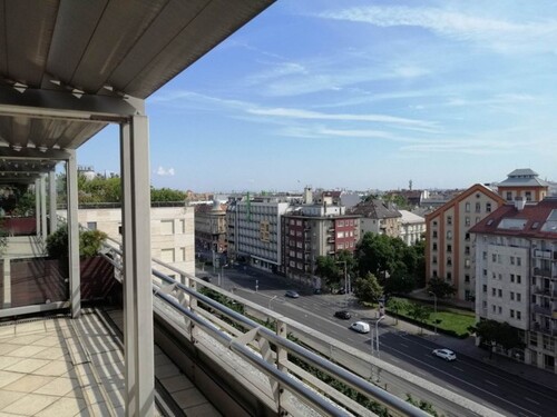 Bild 4 - Etagenwohnung mit 211,00 m² in Budapest zum Kaufen