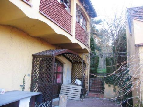Bild 2 - 6 Zimmer Villa zum Kaufen in Praha 13 - Toebonice