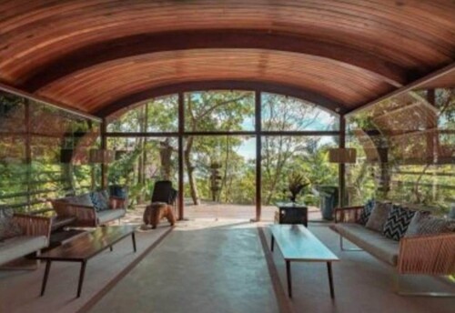 Bild 2 - 8 Zimmer Einfamilienhaus zum Kaufen in Urucurituba