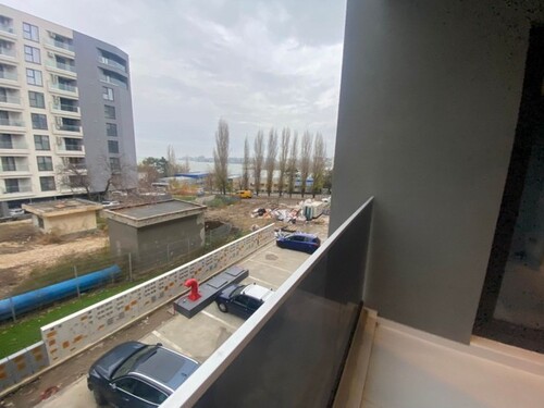 Bild 2 - 3 Zimmer Etagenwohnung zum Kaufen in Constanta