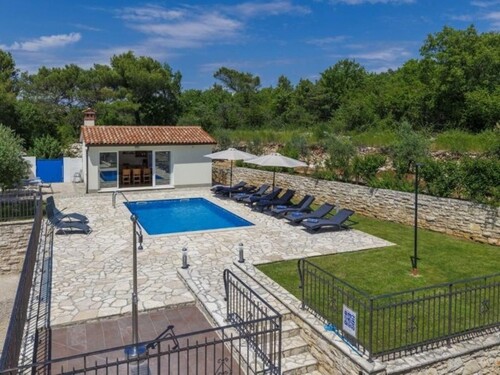 Bild 3 - 6 Zimmer Einfamilienhaus in Raa
