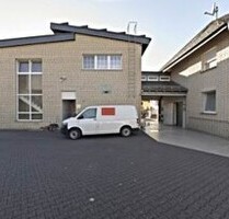 Großes Anwesen mit Gewerbe und Wohnhäusern - Weilmünster