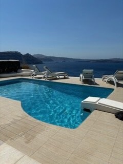 Bild 2 - 2 Zimmer Einfamilienhaus zum Kaufen in Santorini