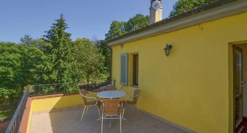 Bild 2 - 9 Zimmer Einfamilienhaus zum Kaufen in Arcidosso (GR)