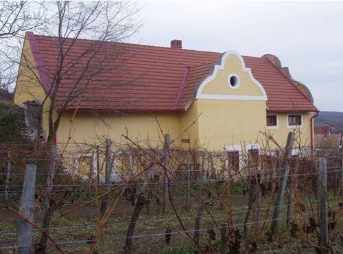 Bild 2 - 4 Zimmer Einfamilienhaus zum Kaufen in Pécsely