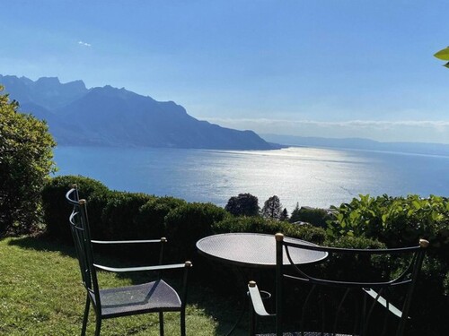 Bild 2 - 7 Zimmer Einfamilienhaus zum Kaufen in GLION sur Montreux