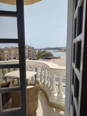 Bild 2 - 4 Zimmer Etagenwohnung zum Kaufen in Hurghada