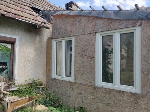 Bild 2 - 3 Zimmer Einfamilienhaus zum Kaufen in Pölöske