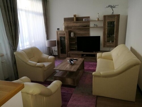Bild 3 - 8 Zimmer Einfamilienhaus in Hévíz
