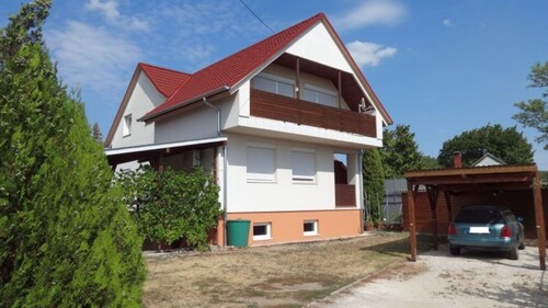 Bild 1 - Schönes Haus an Balaton Nordseite zu verkaufen