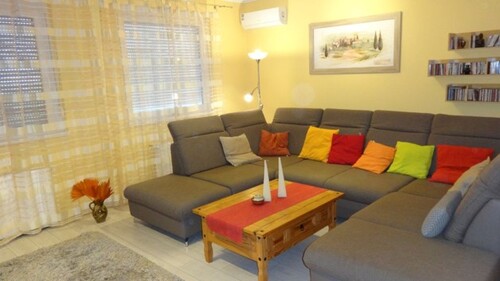 Bild 3 - 5 Zimmer Einfamilienhaus in Gyenesdias