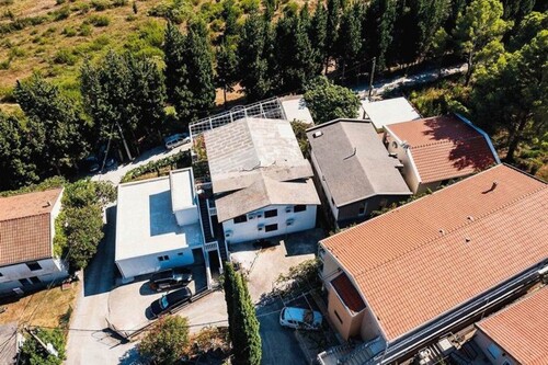 Bild 3 - 14 Zimmer Einfamilienhaus in Sutomore